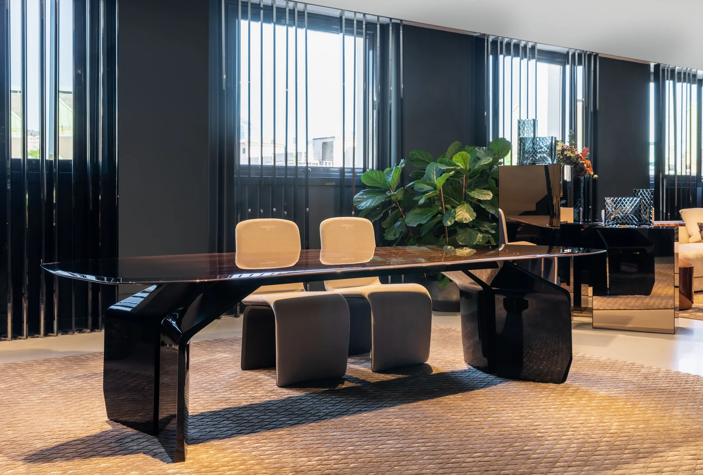 Bentley Camden Dinning Table