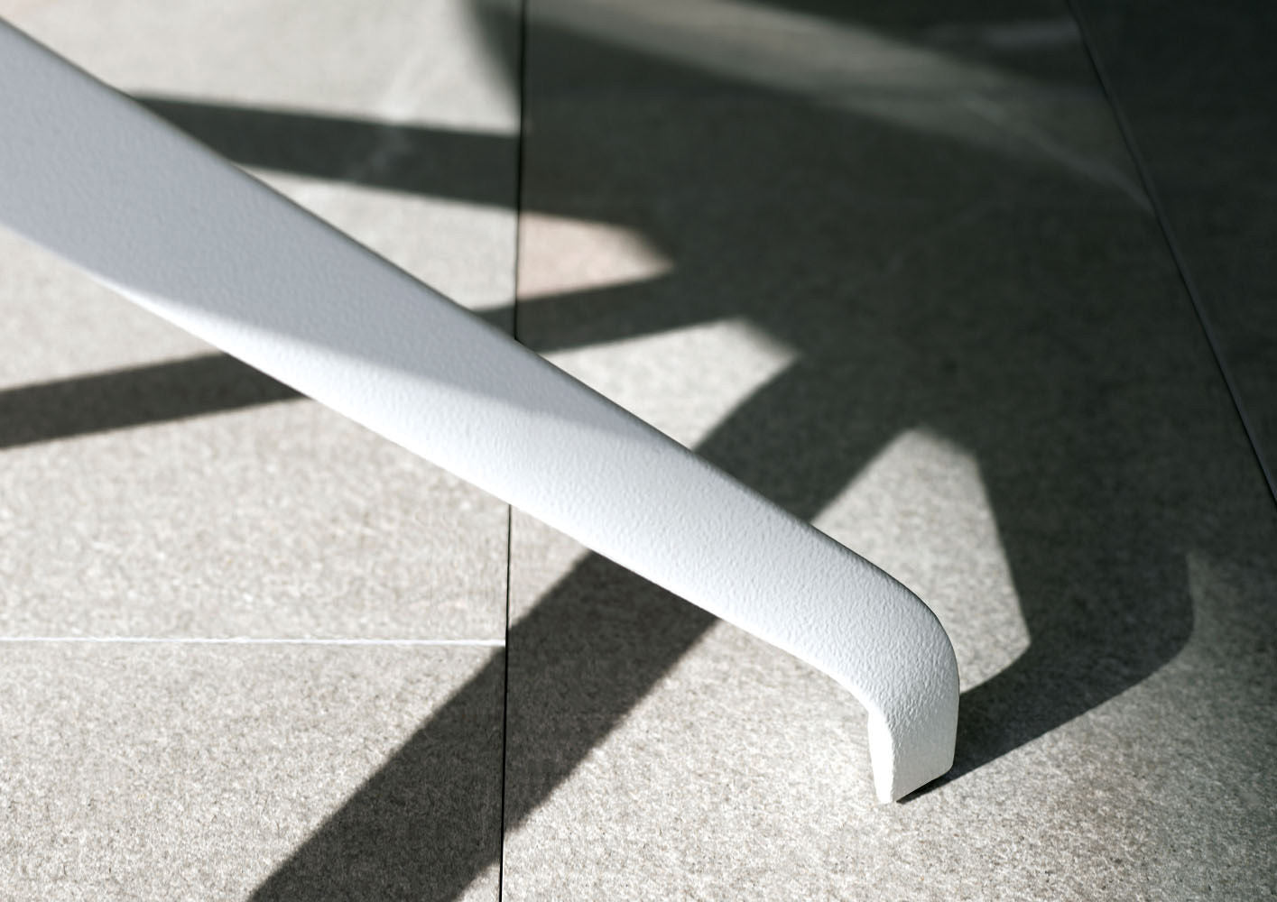 Minotti Claydon Outdoor Dining Table
