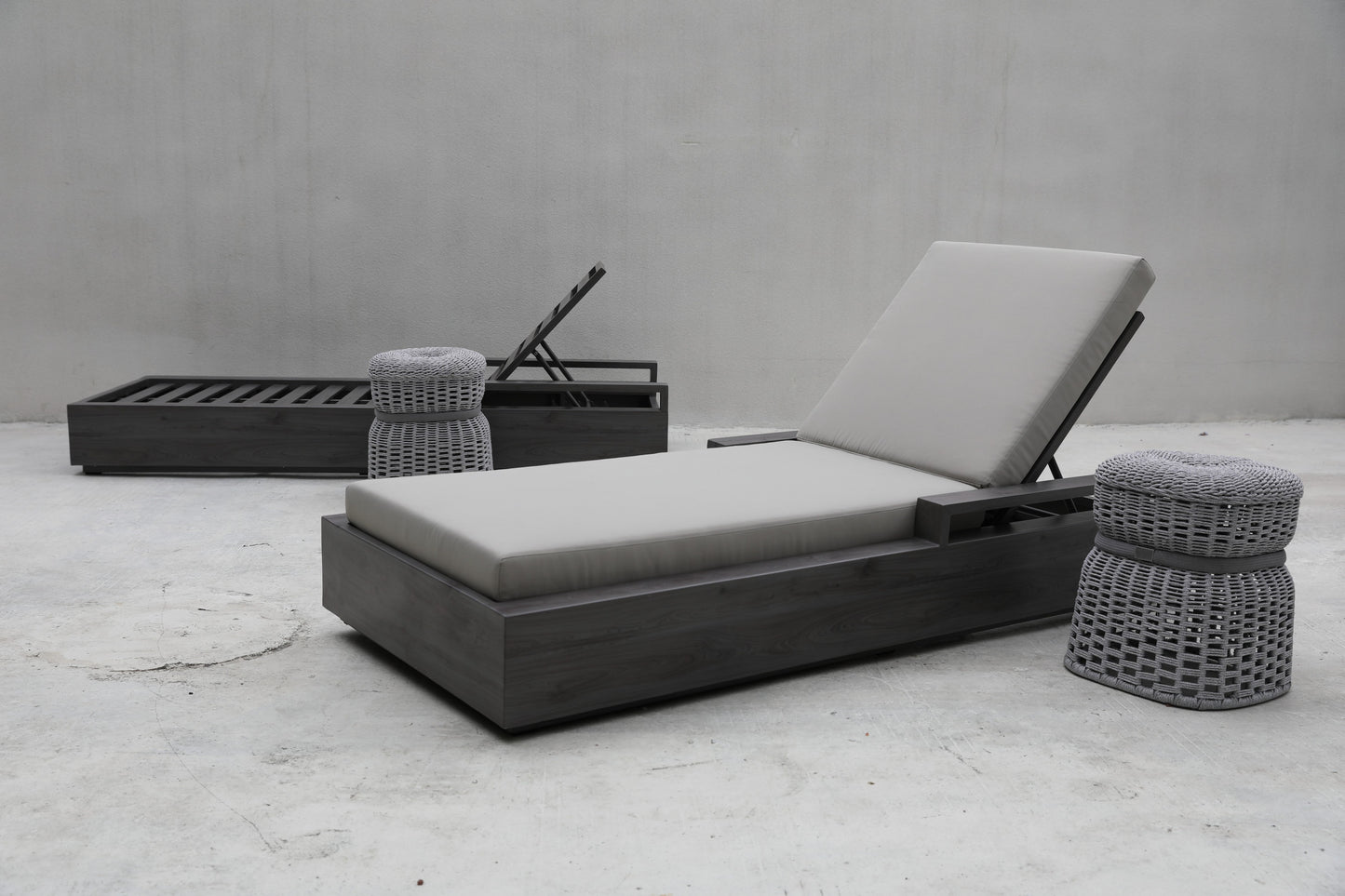 Sun Loungers 21