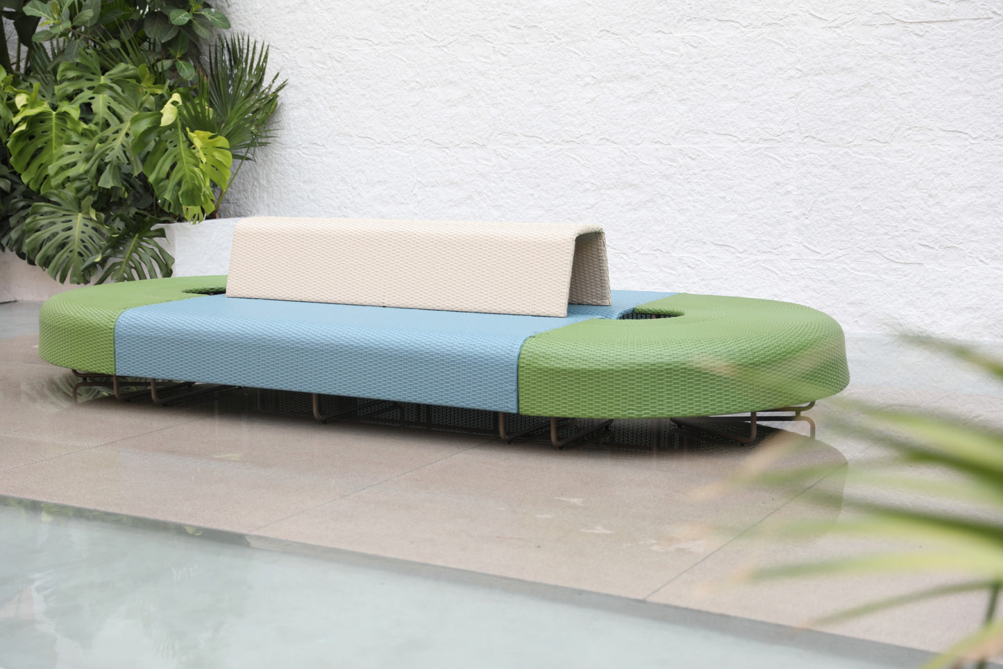 Bench-001