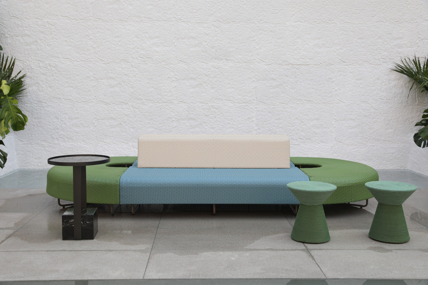 Bench-001