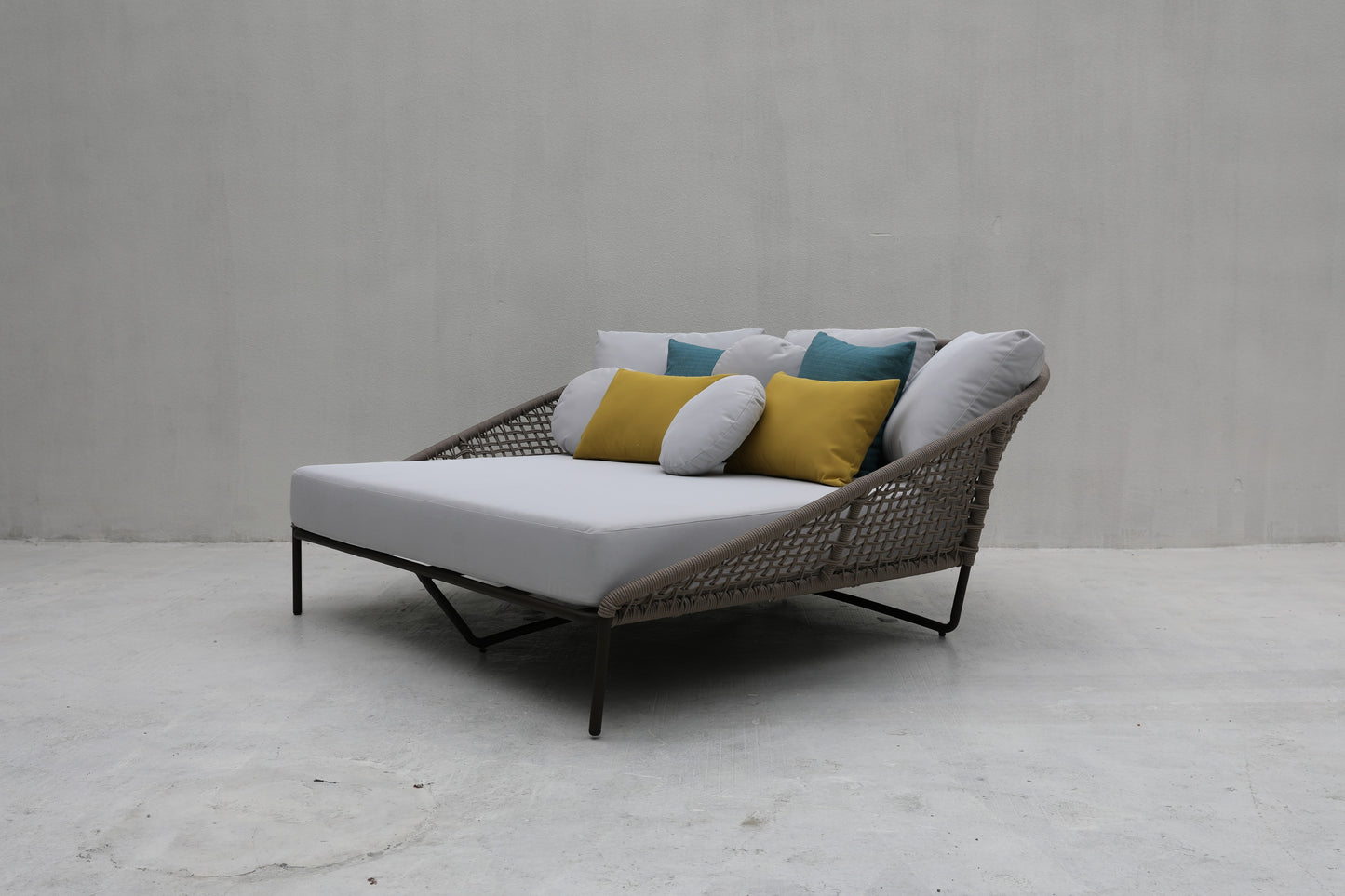 Day Bed 26