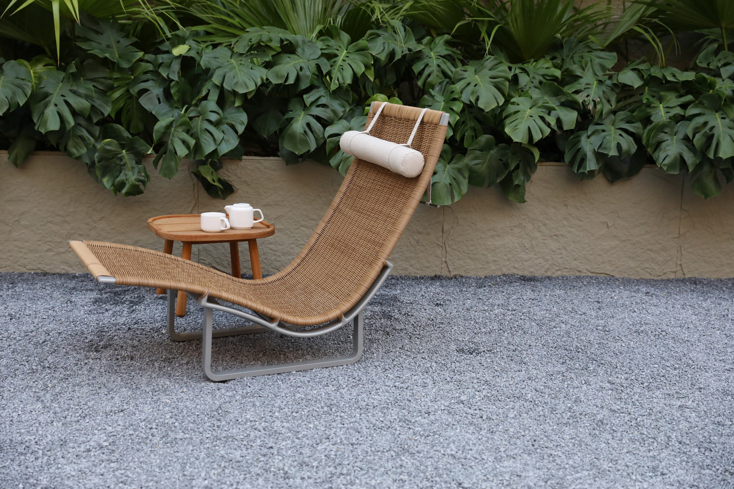 Sun Loungers 25