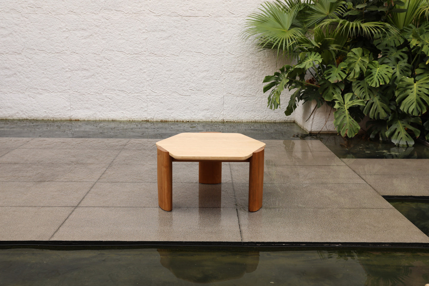 Outdoor Coffee Table 22