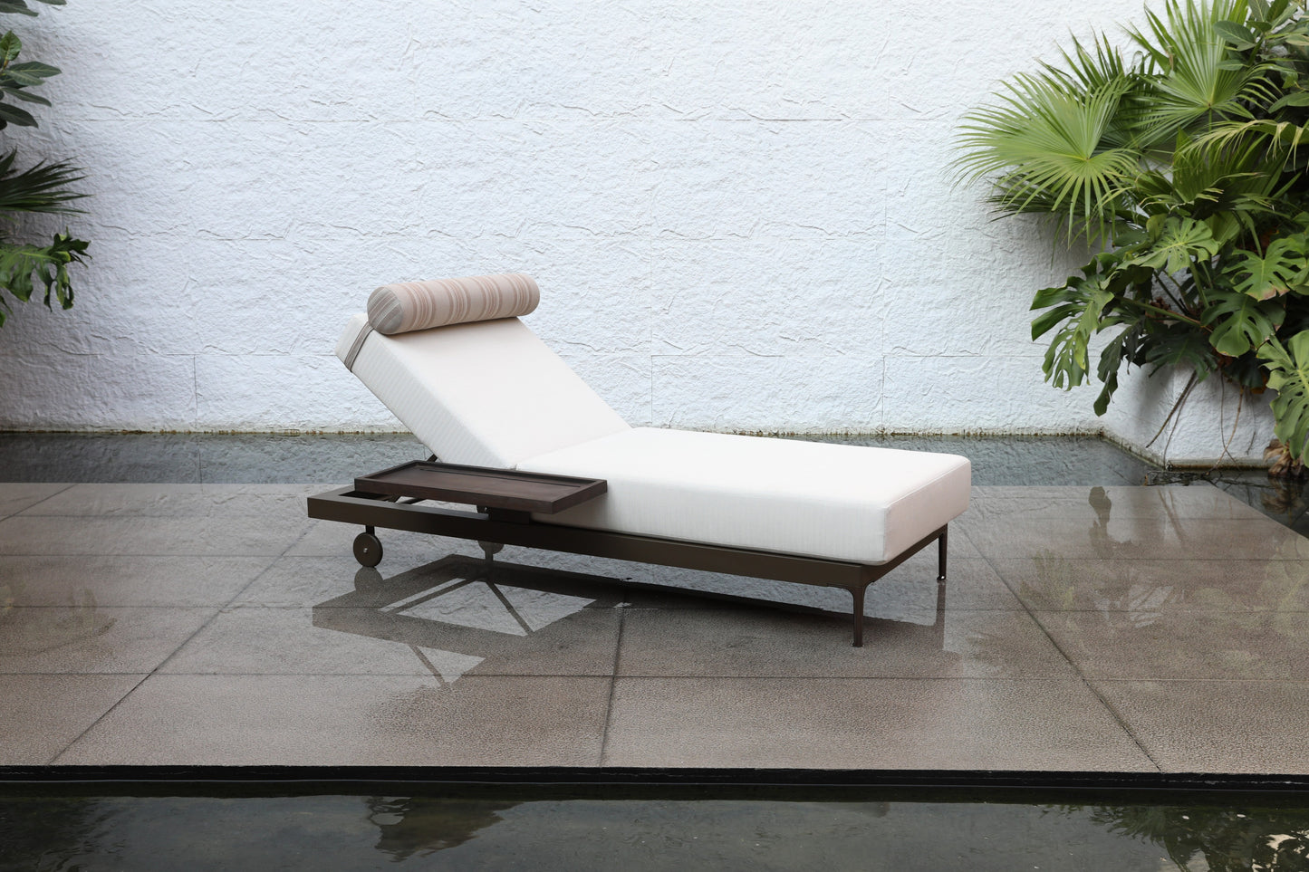 Sun Loungers 29