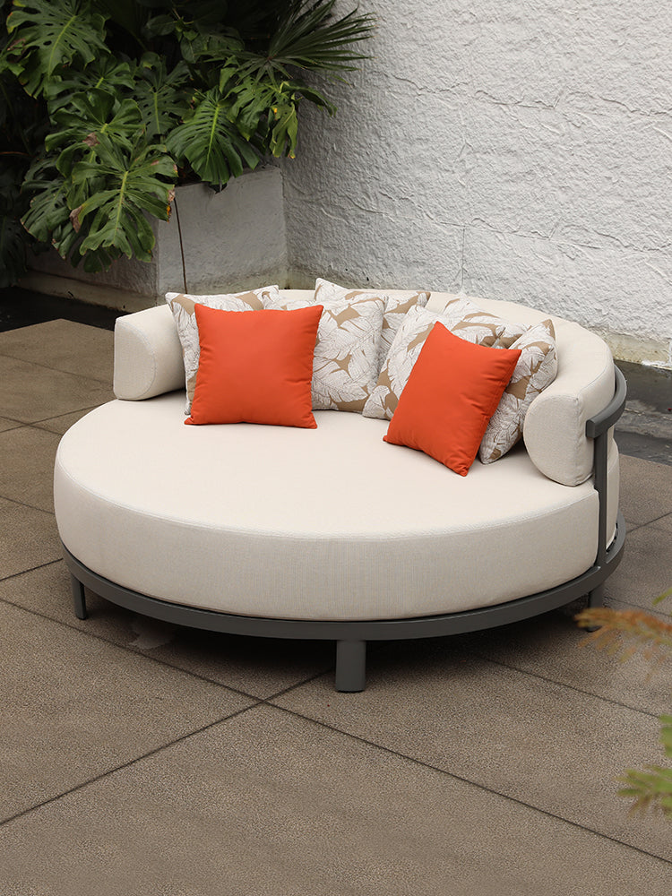 Day Bed 14