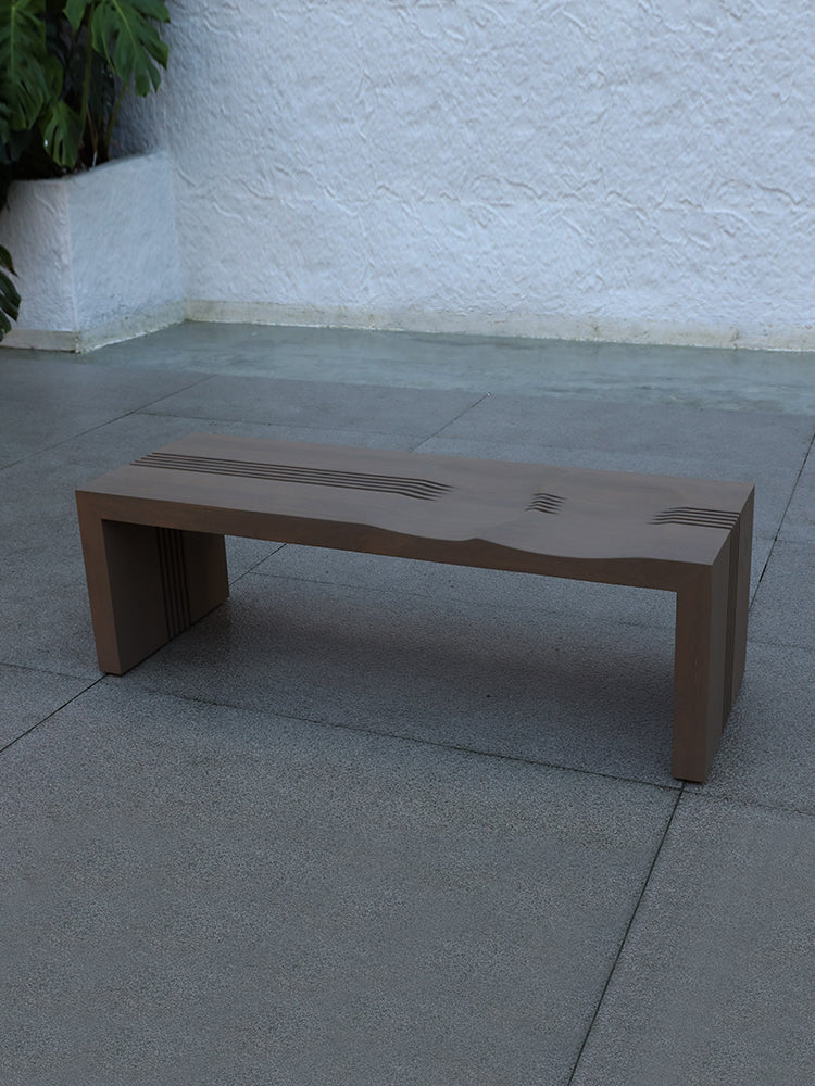Bench-024