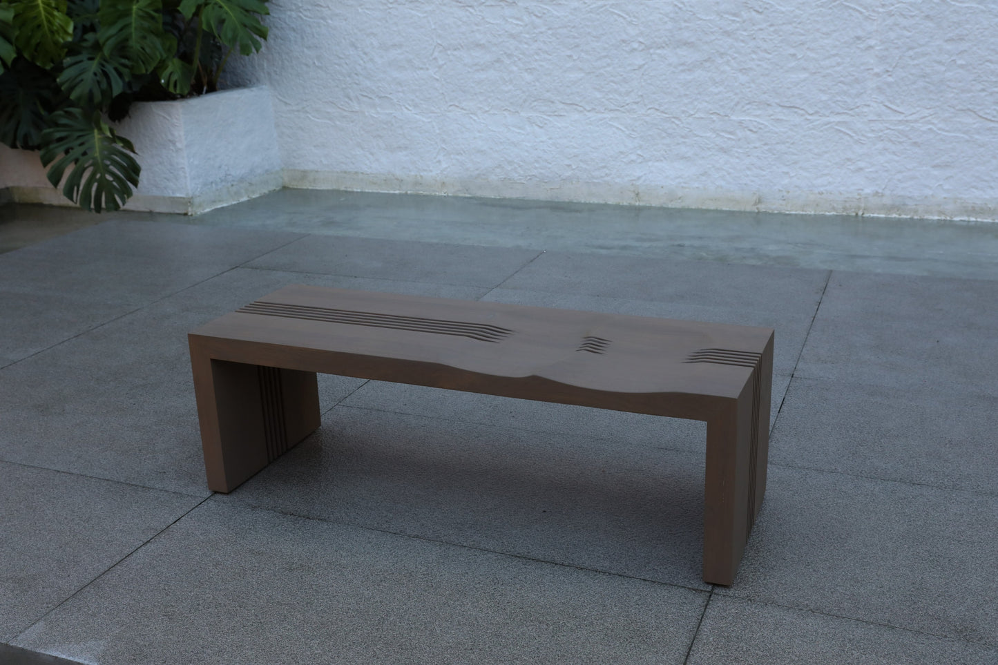 Bench-024