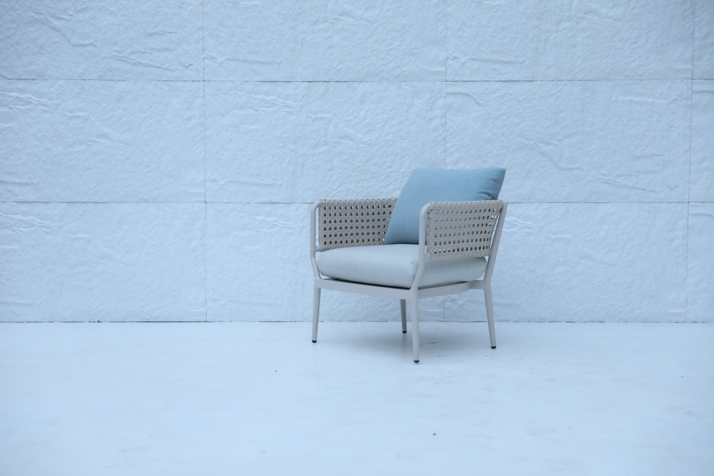 Outdoor Armchairs 137