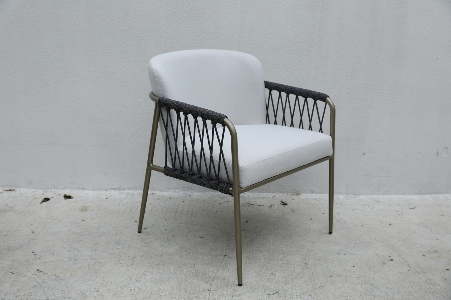Outdoor Armchairs 10