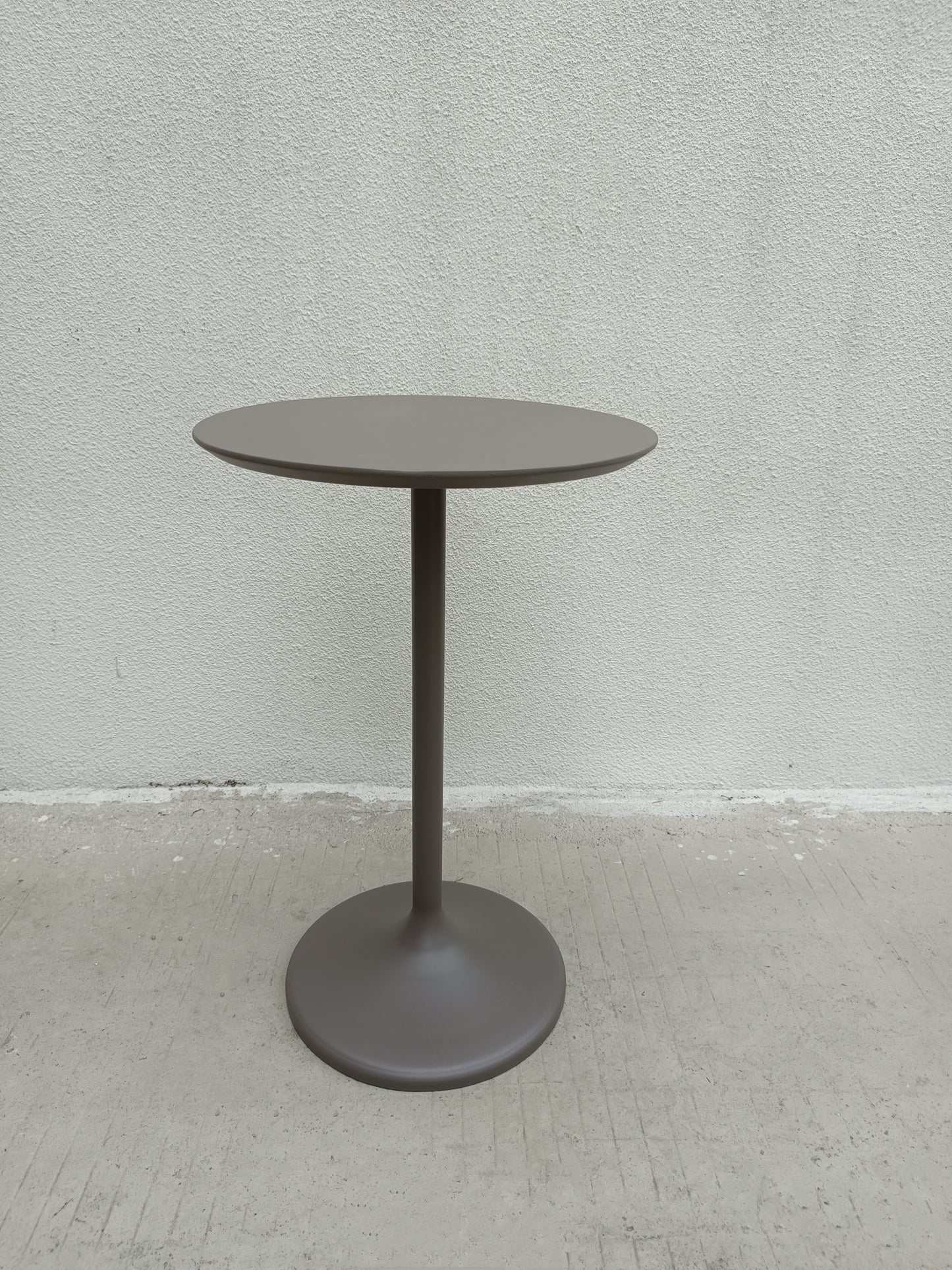 Outdoor Coffee Table 37