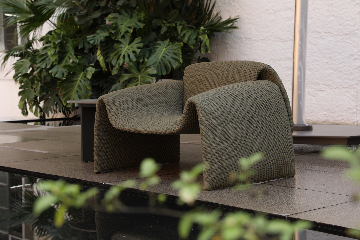 Outdoor Armchairs 289