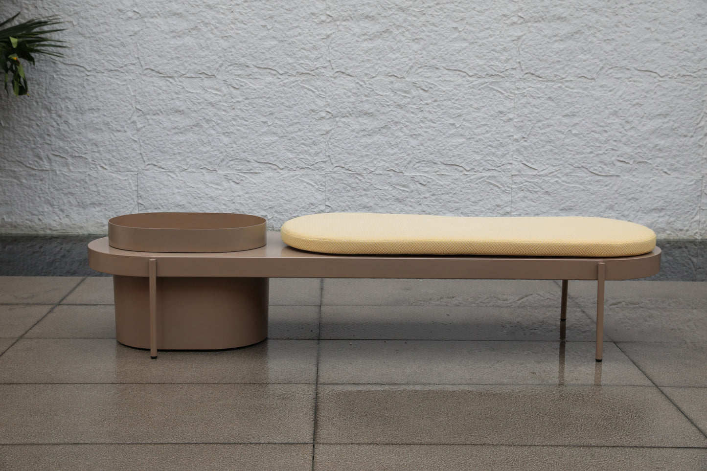 Bench-010