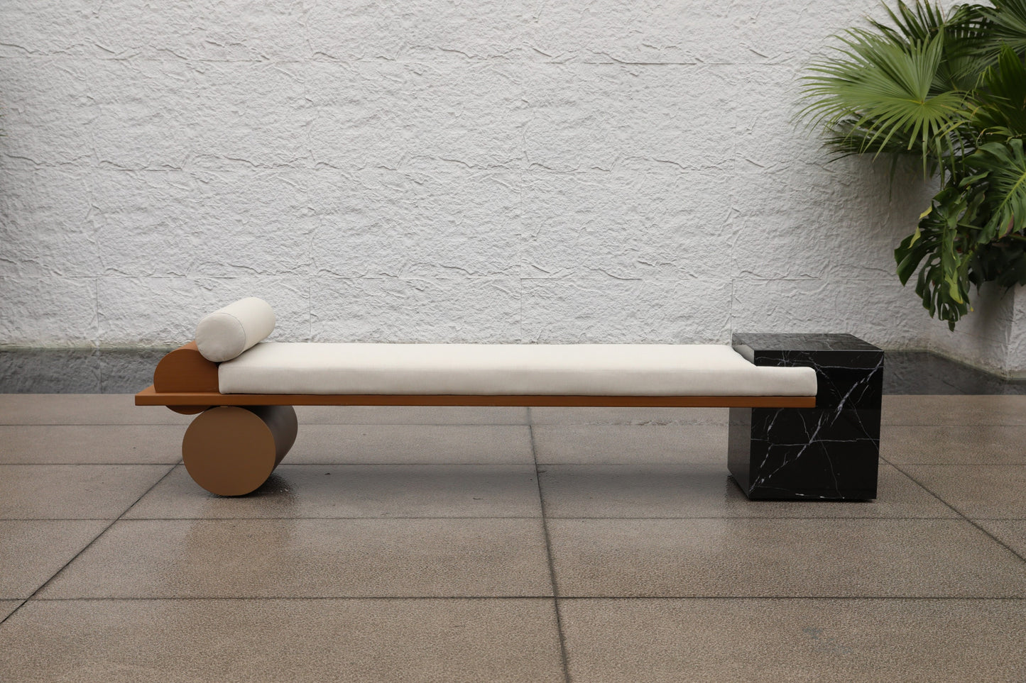 Bench-013