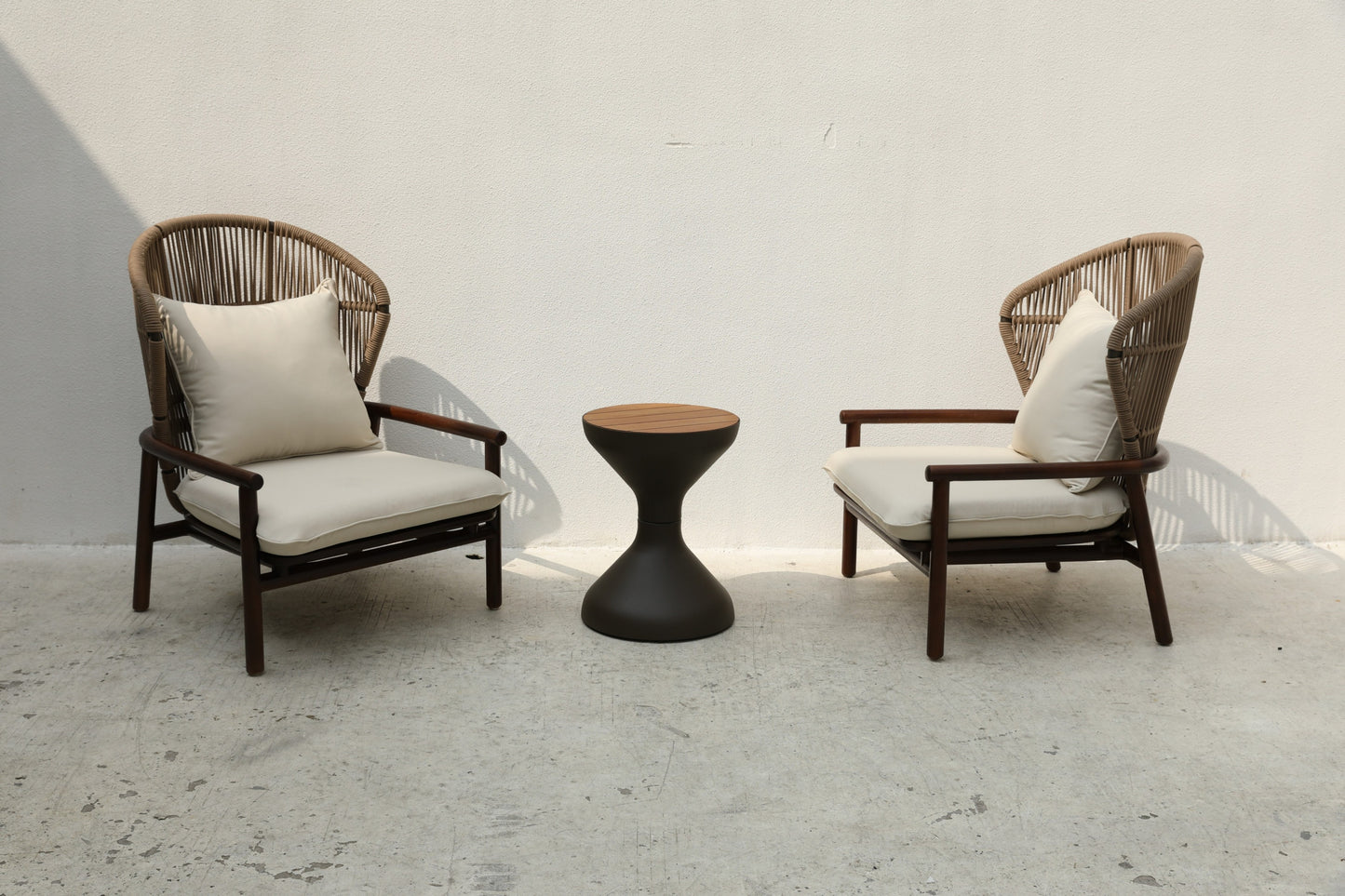 Outdoor Armchairs 13