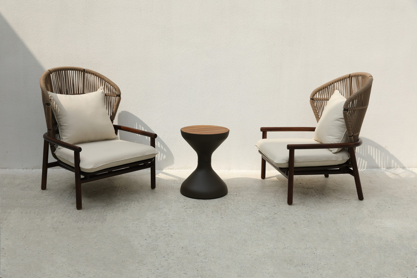 Outdoor Armchairs 13