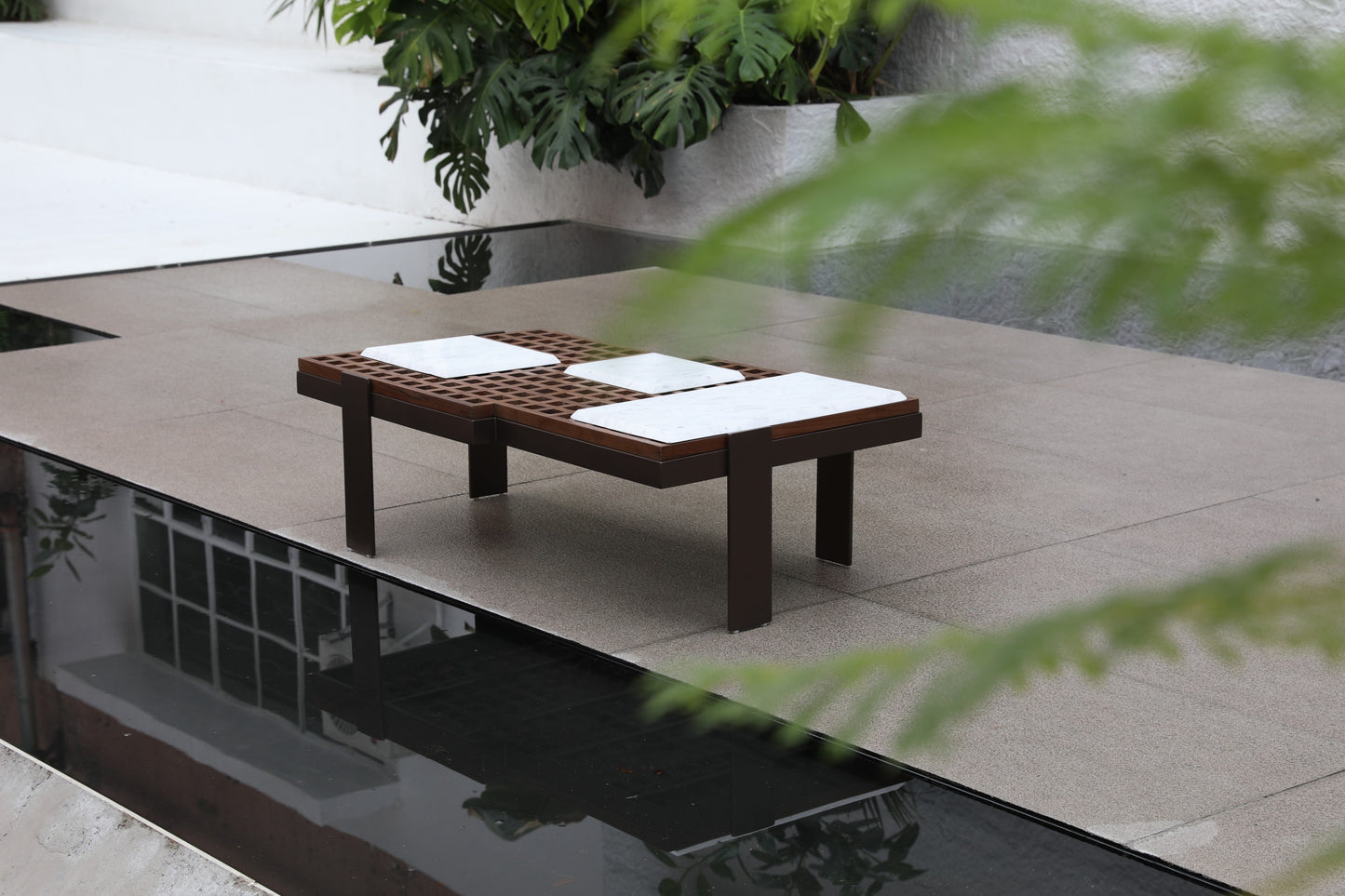 Outdoor Coffee Table 54