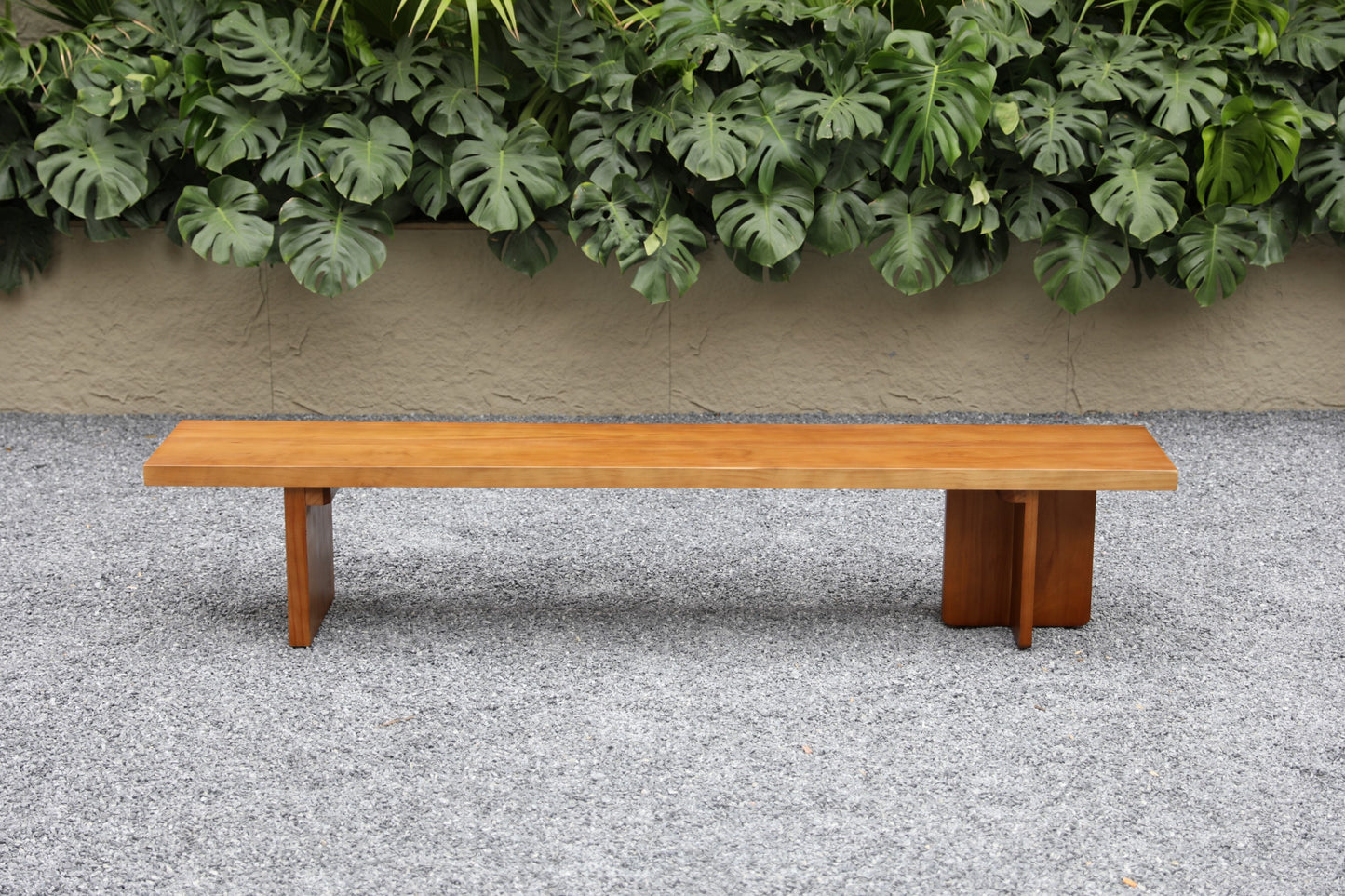 Bench-017