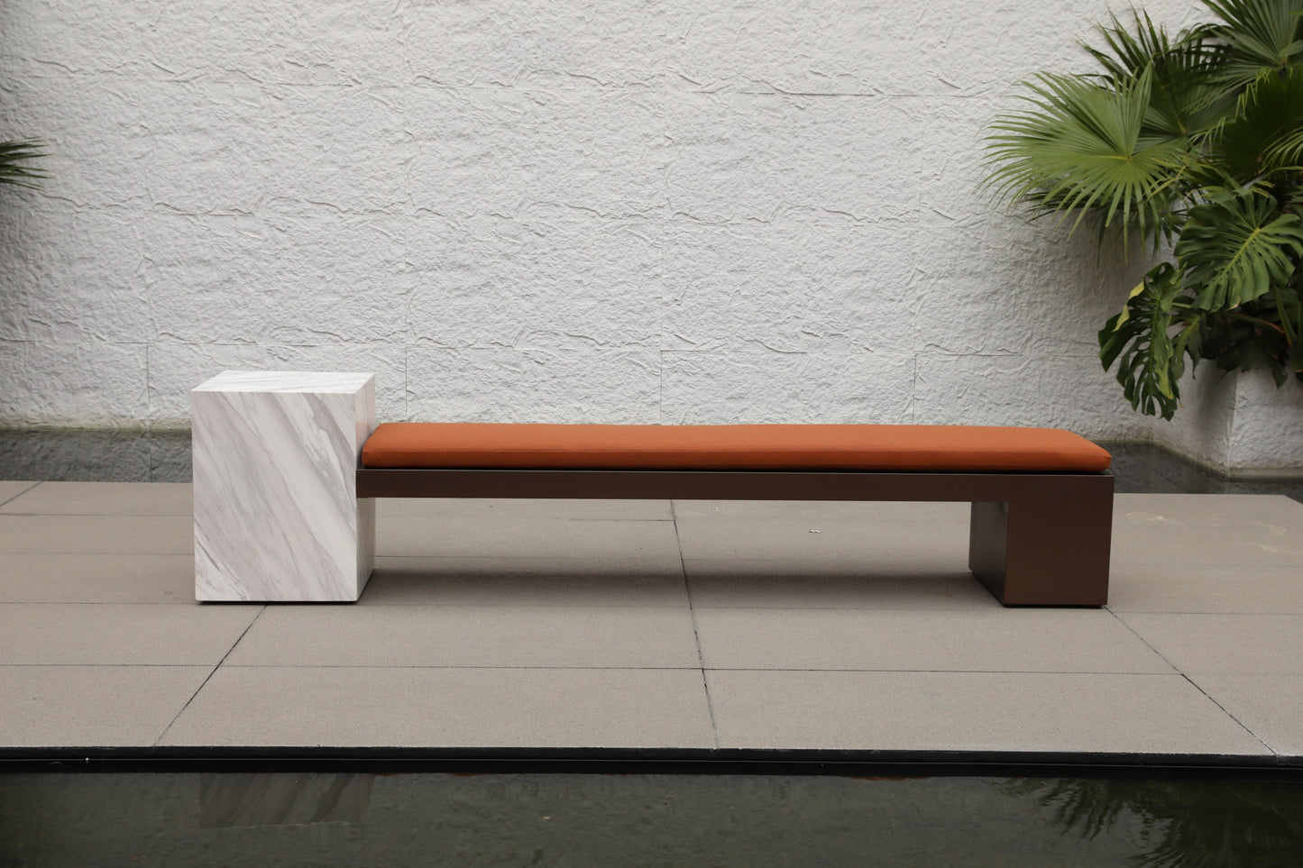 Bench-018