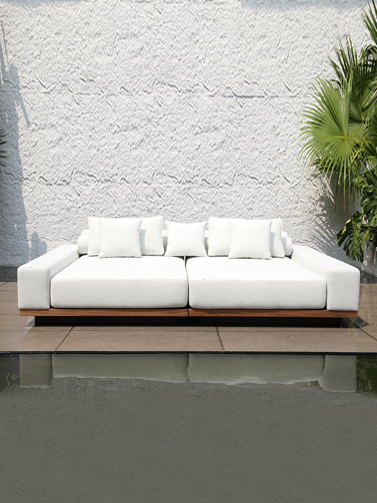 Day Bed 17