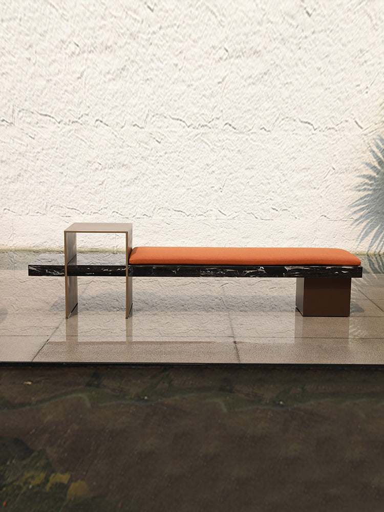 Bench-019