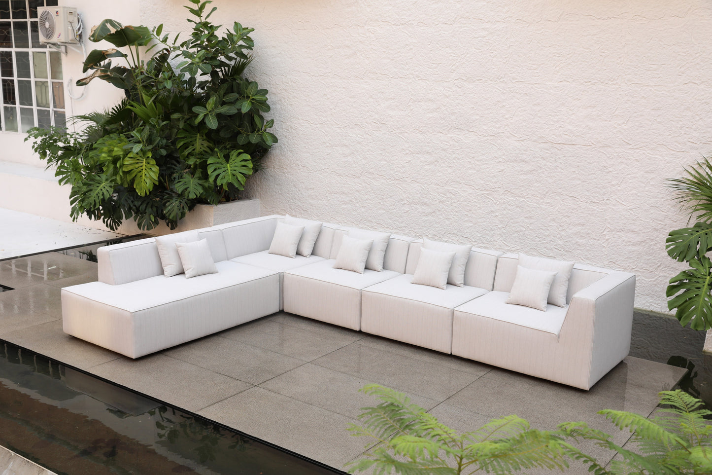 outdoor sofa 106