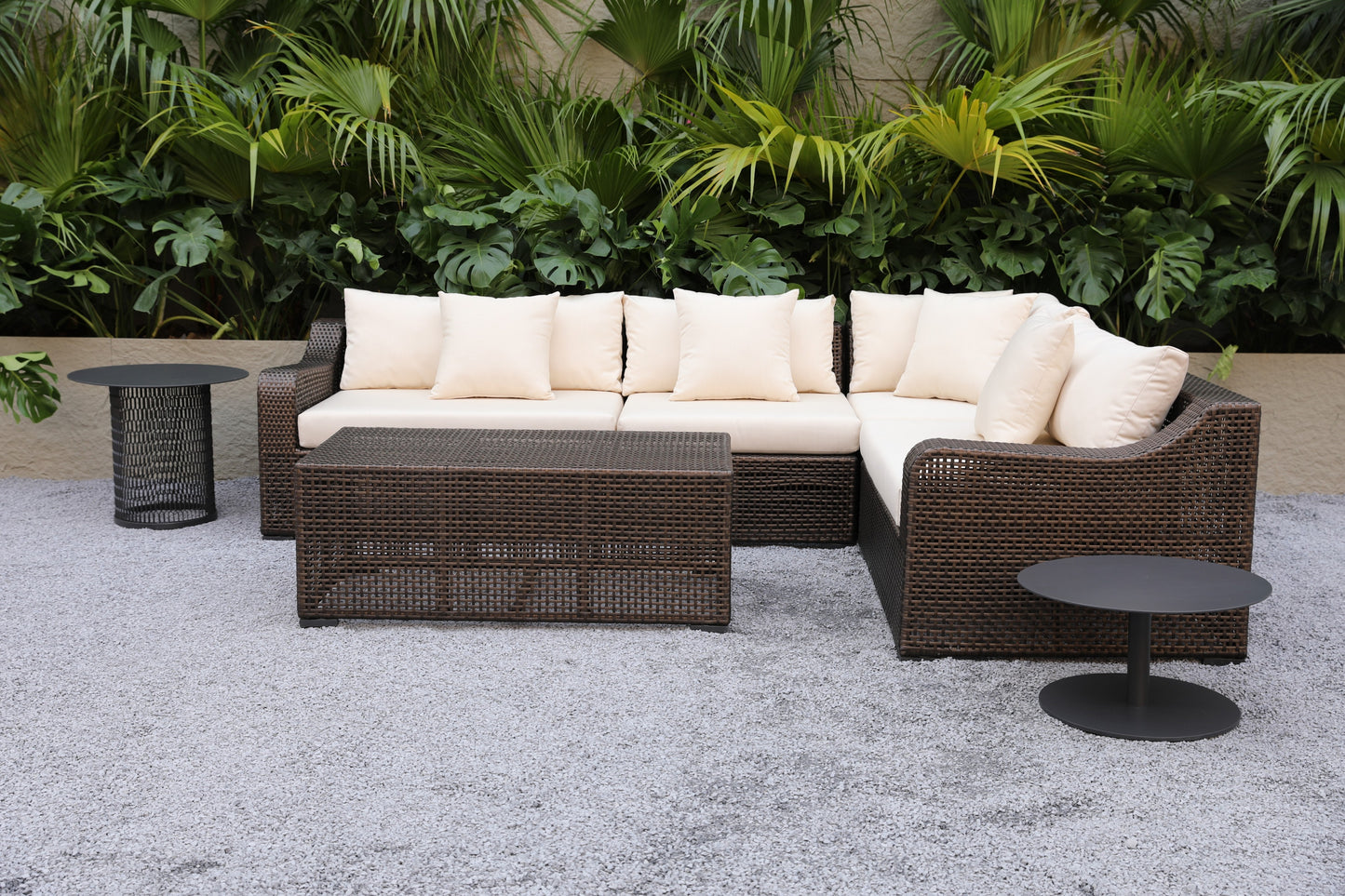 outdoor sofa 107