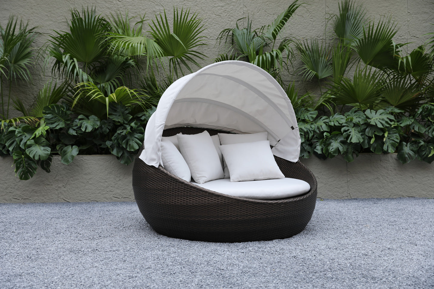 Day Bed 33