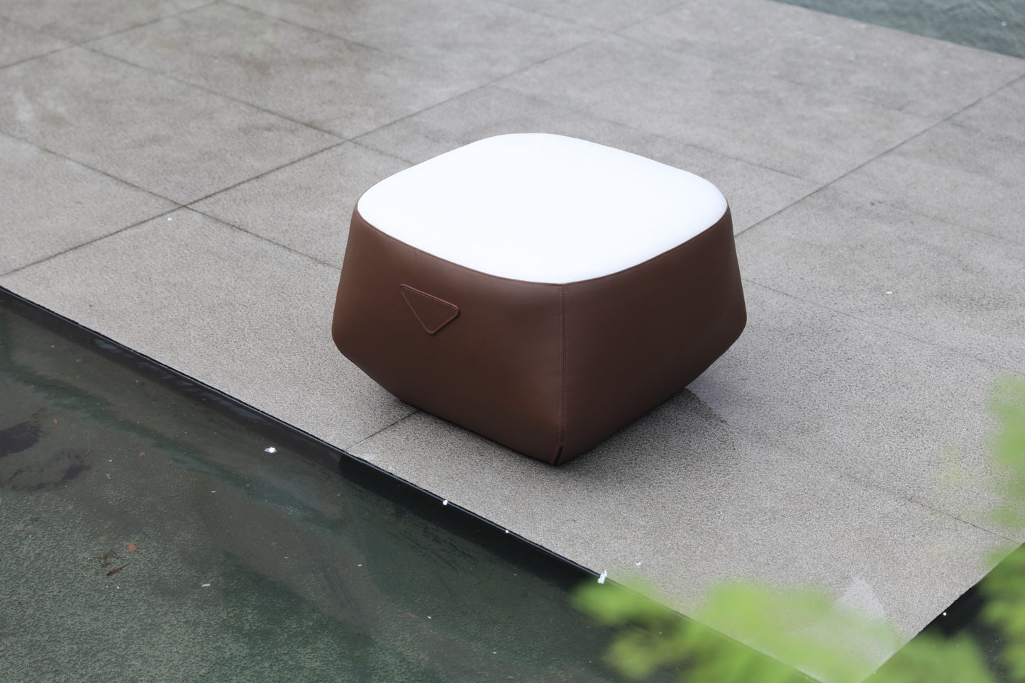 Garden Pouf 23
