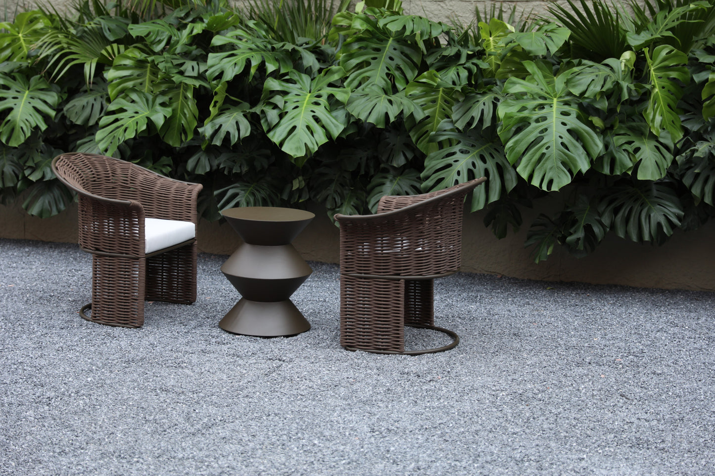 Outdoor Armchairs 273