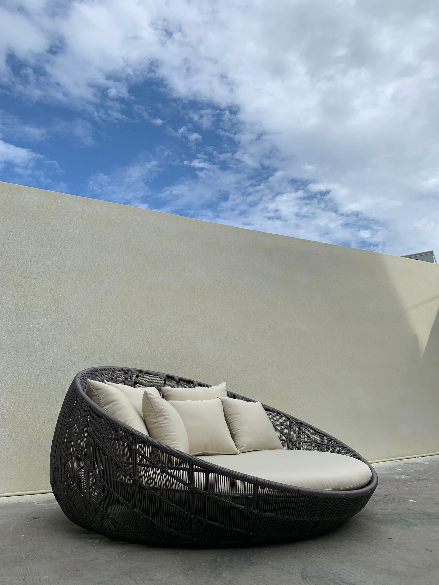 Day Bed 6