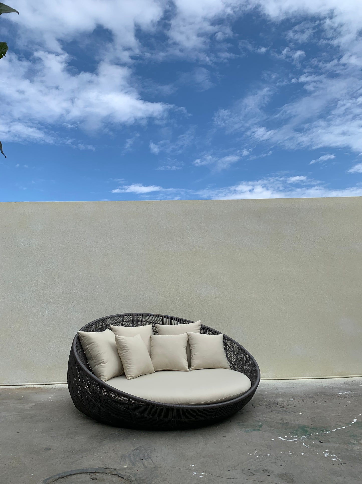 Day Bed 6