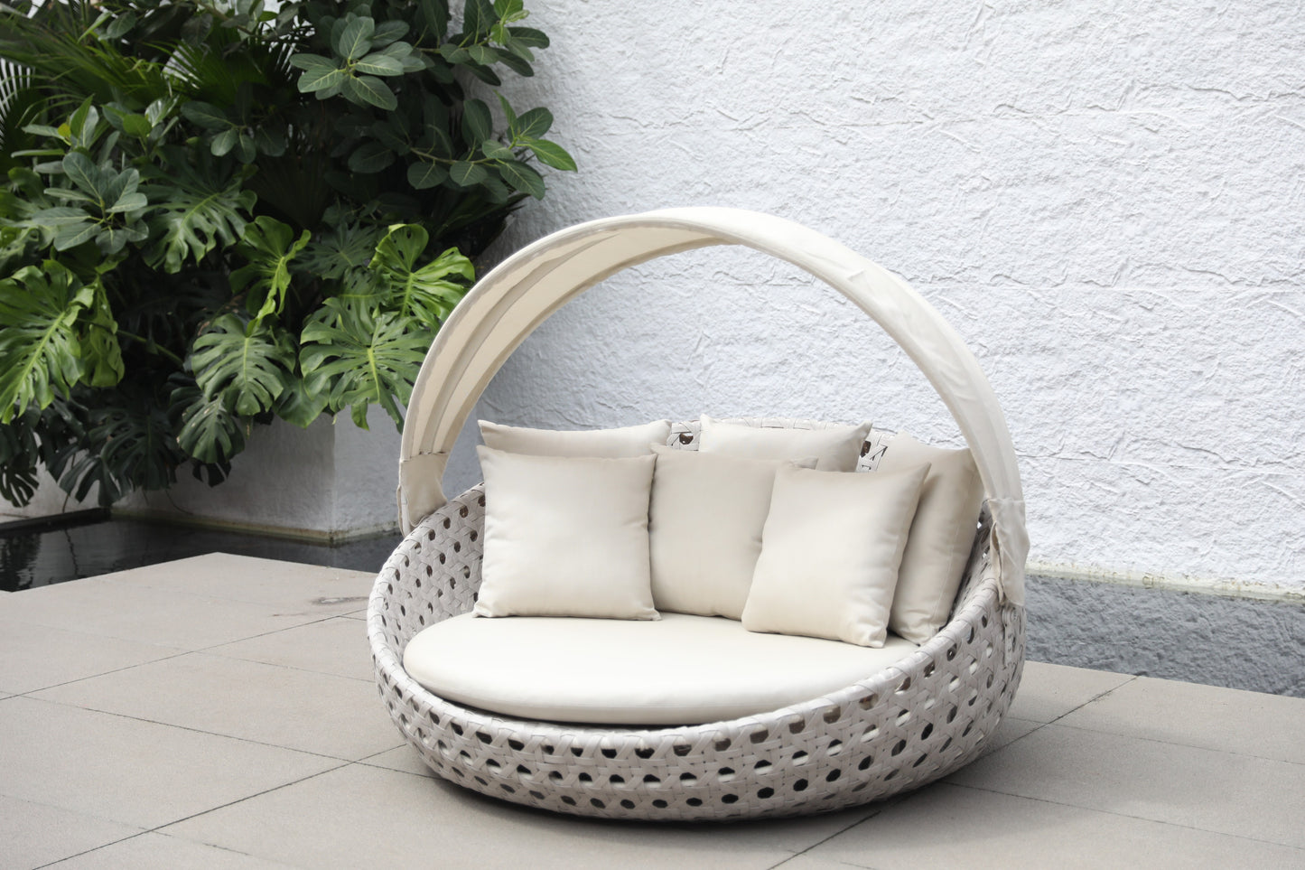 Day Bed 8