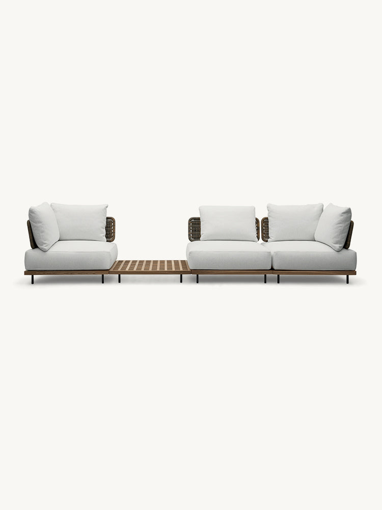 Minotti Quadrado Outdoor sofa
