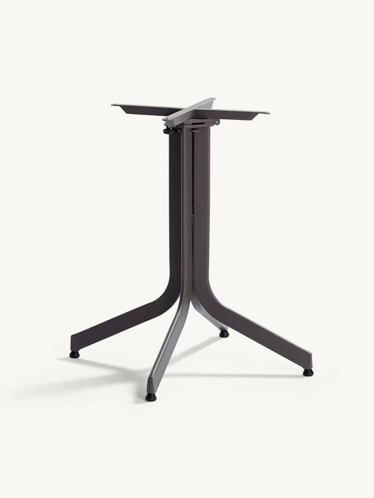 Roberti Rattan ART. 9773 Bistrot Table