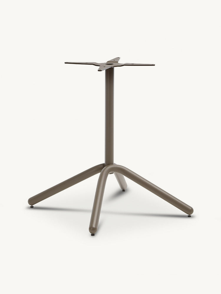 Roberti Rattan ART. 9916 Bistrot Table
