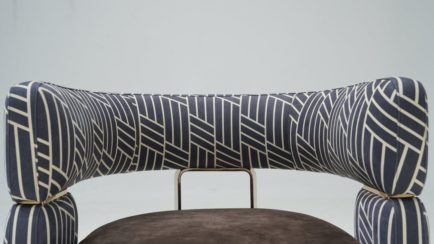 Fendi Margaret Bracelet Leisure Chair