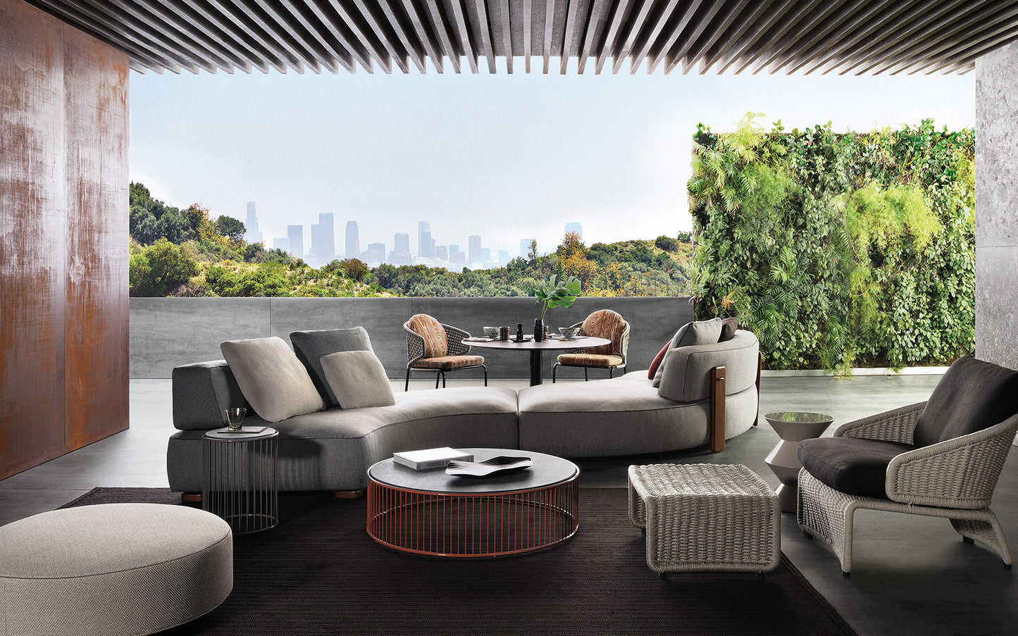 Minotti Florida Outdoor sofa