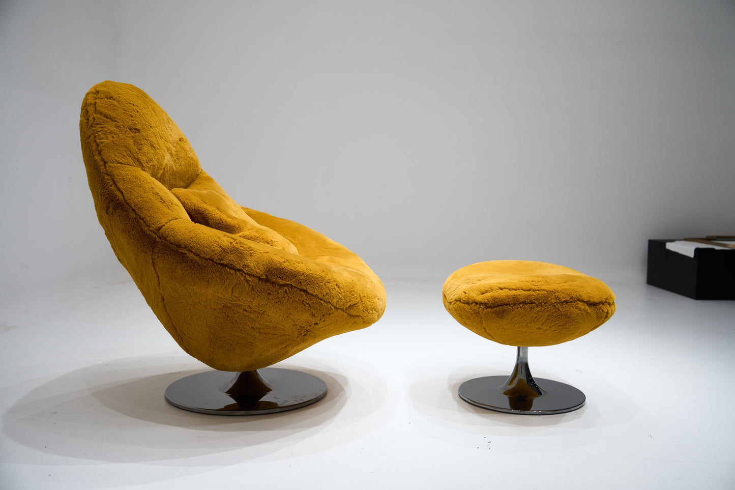 Fendi Groove & Groovy Leisure Chair