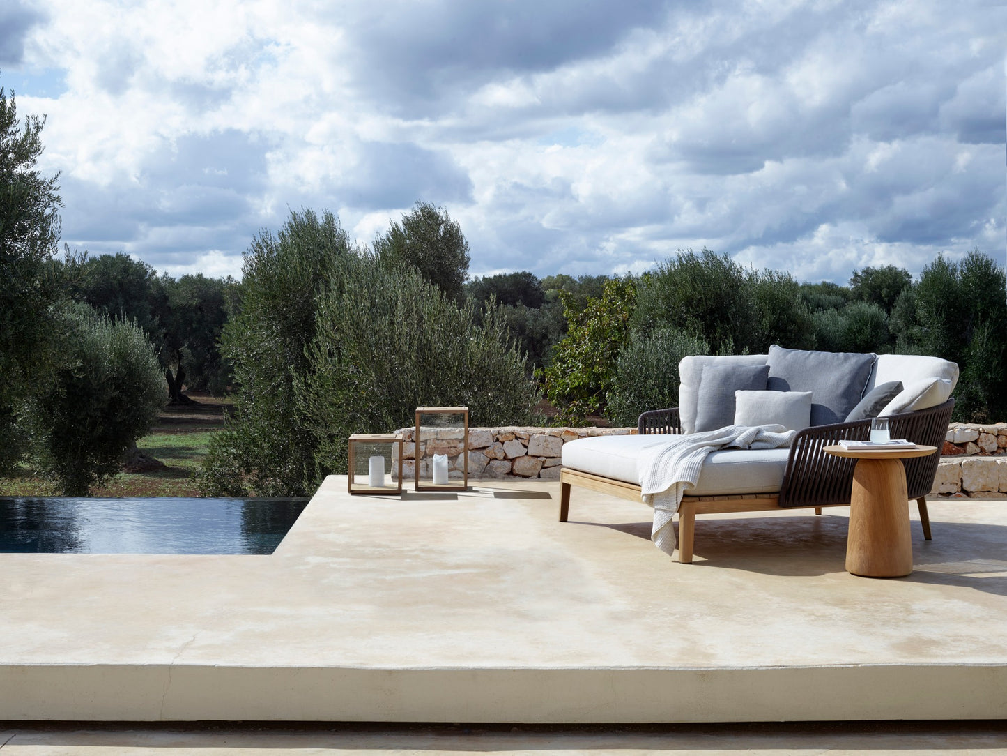 Tribu Mood Outdoor Day Bed