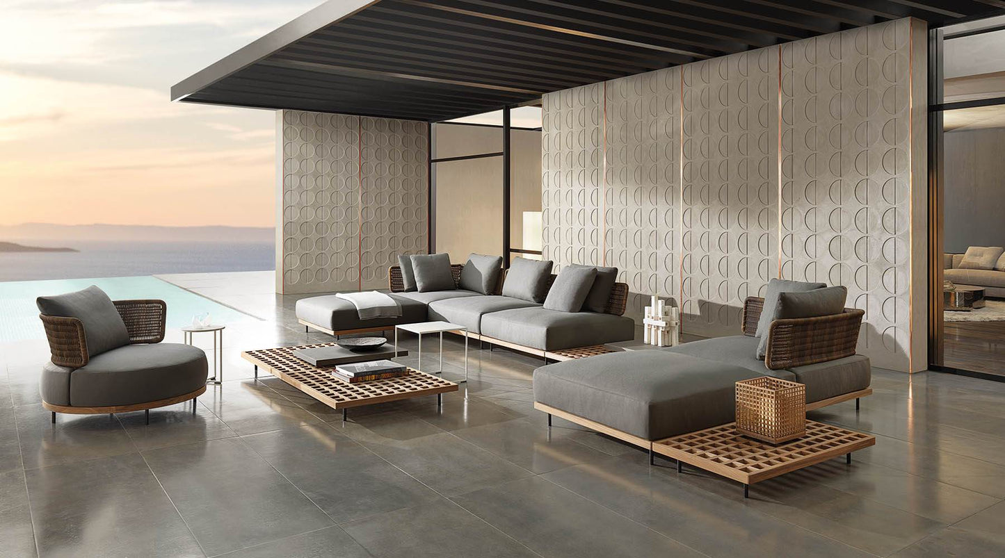 Minotti Quadrado Outdoor sofa