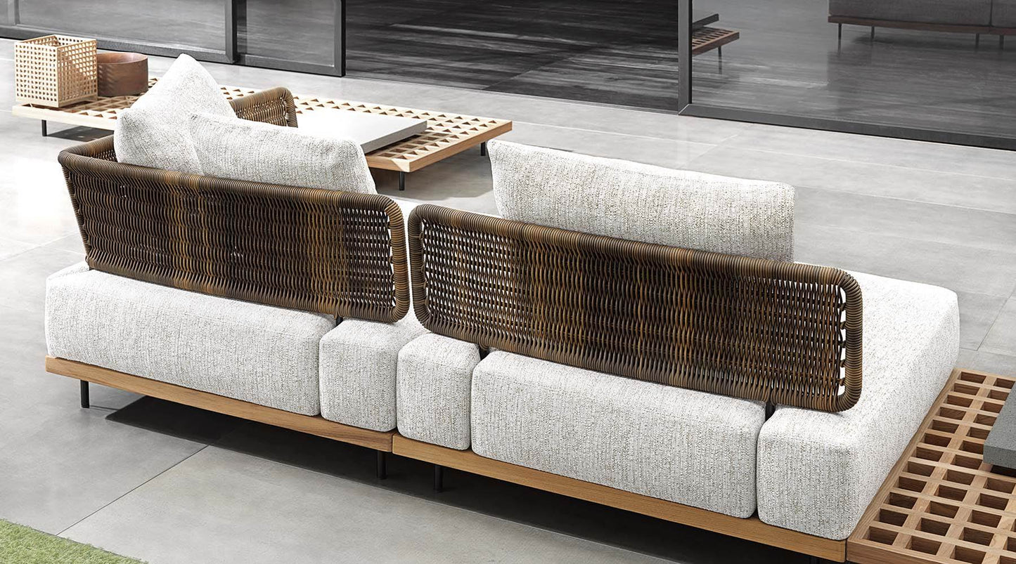 Minotti Quadrado Outdoor sofa