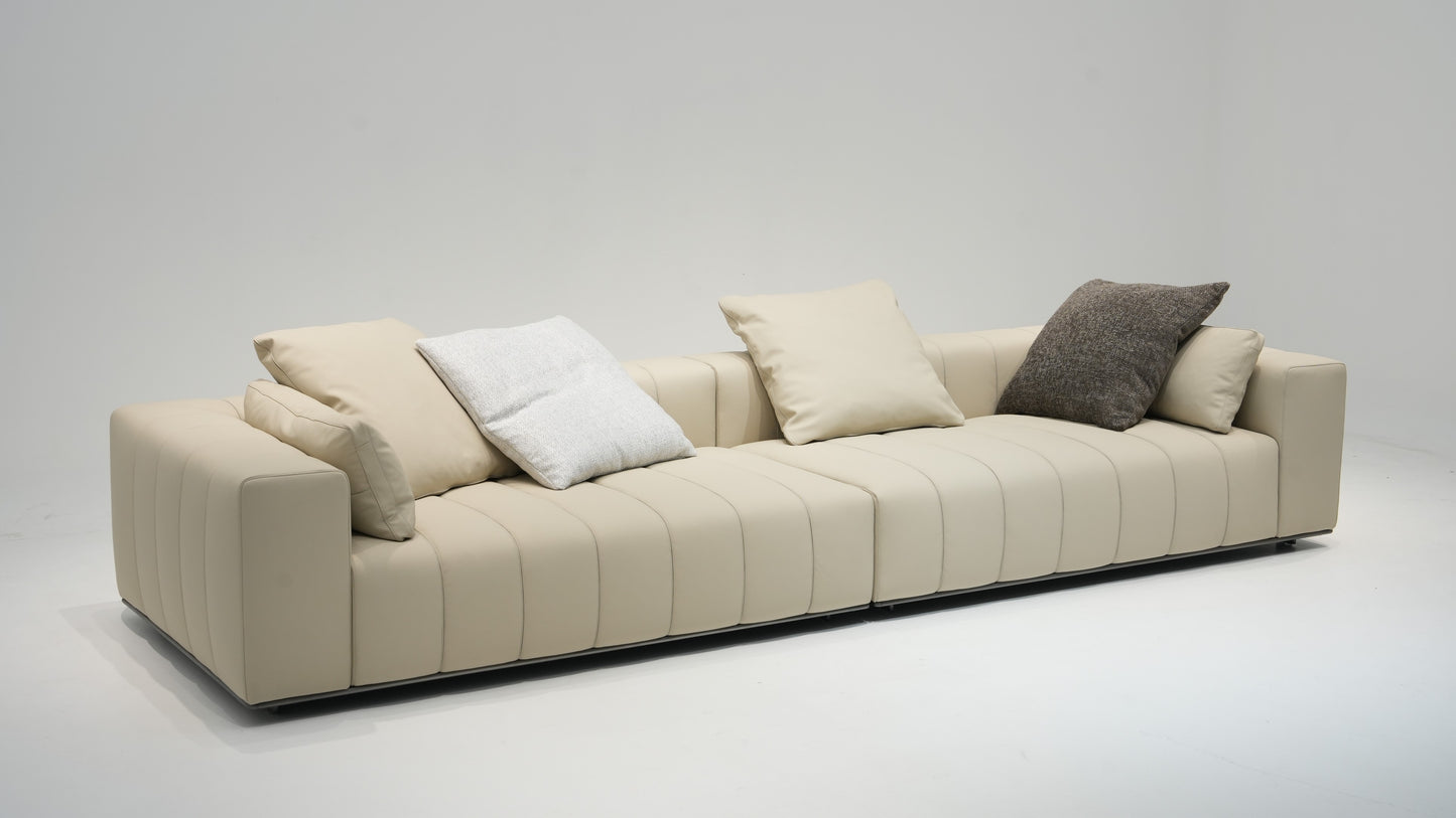 Minotti Freeman Sofa