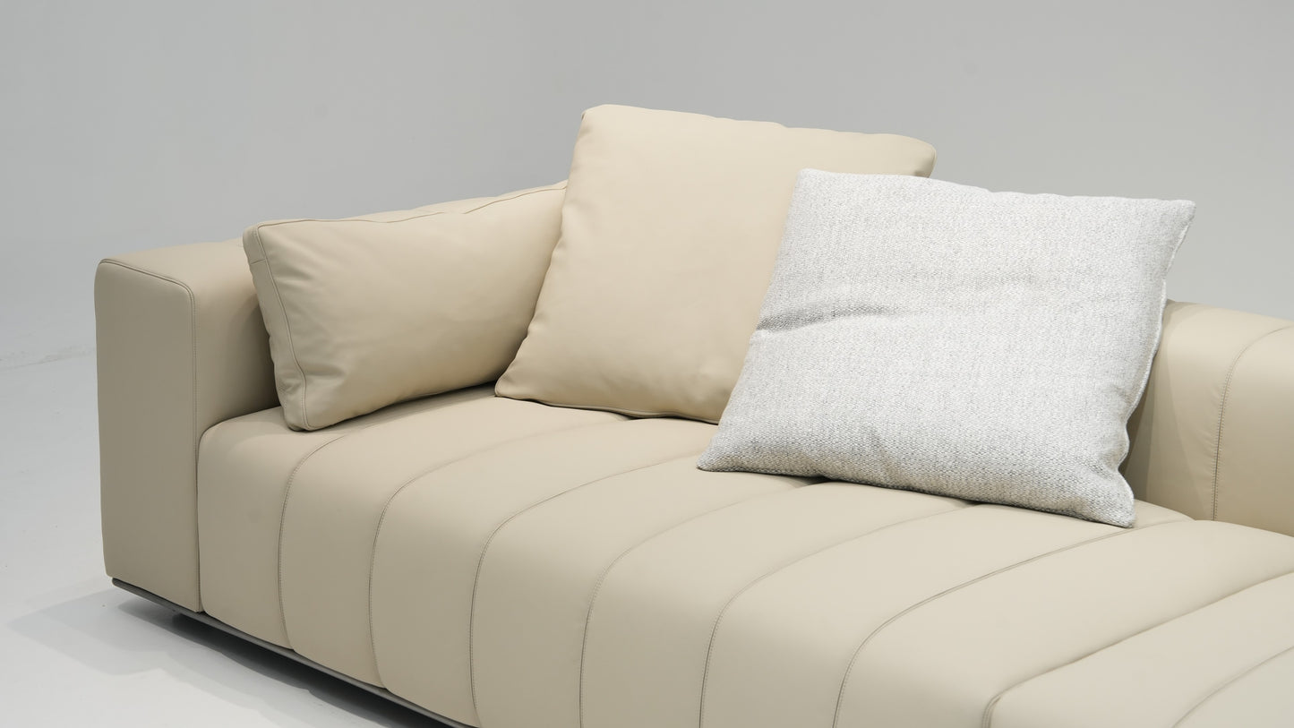 Minotti Freeman Sofa