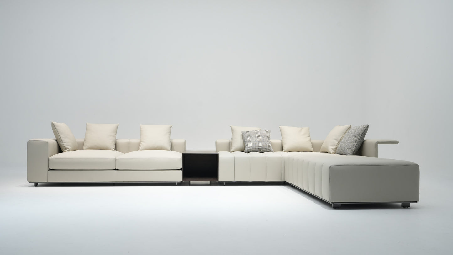 Minotti Freeman Sofa
