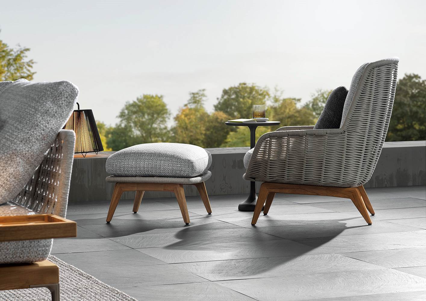 Minotti Belt Outdoor Lounge Chair