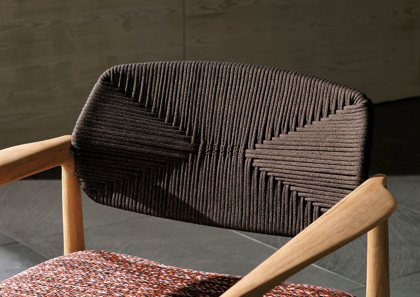 Minotti Yoko Outdoor Lounge Chair