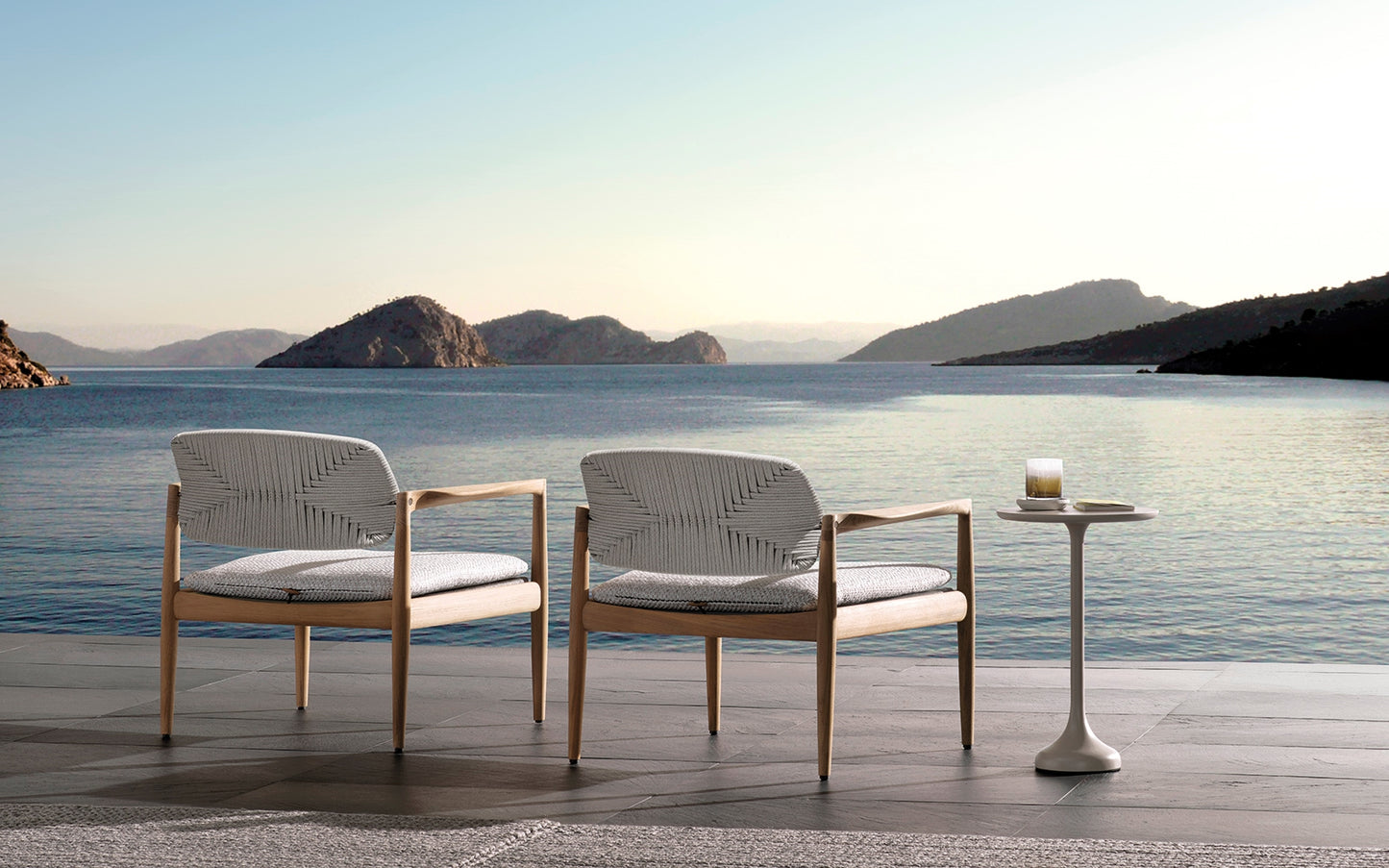 Minotti Yoko Outdoor Lounge Chair