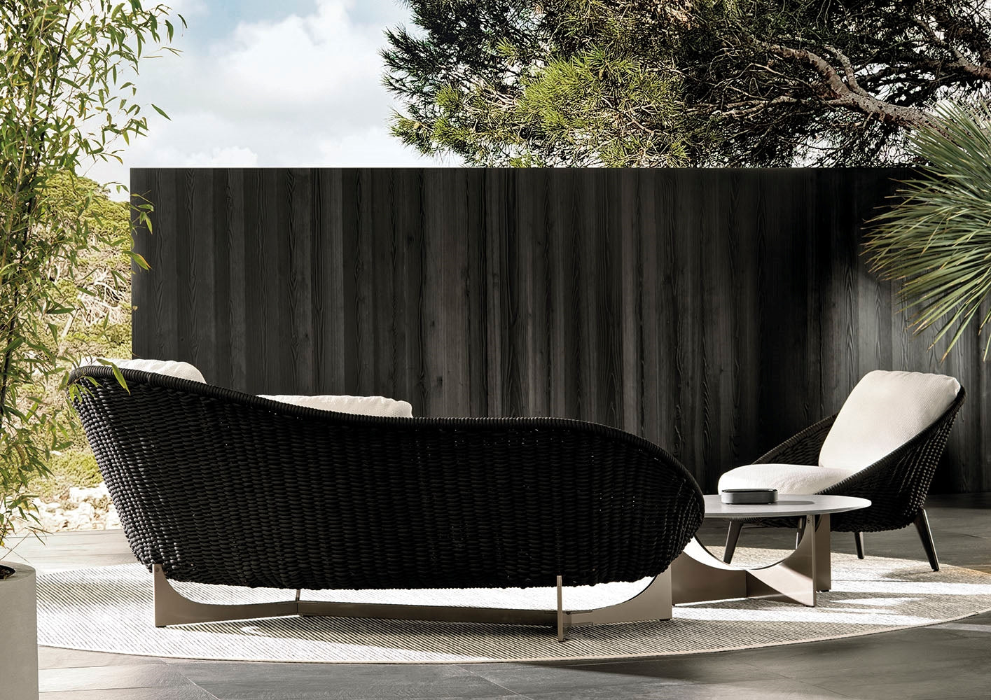Minotti Lido Outdoor sofa