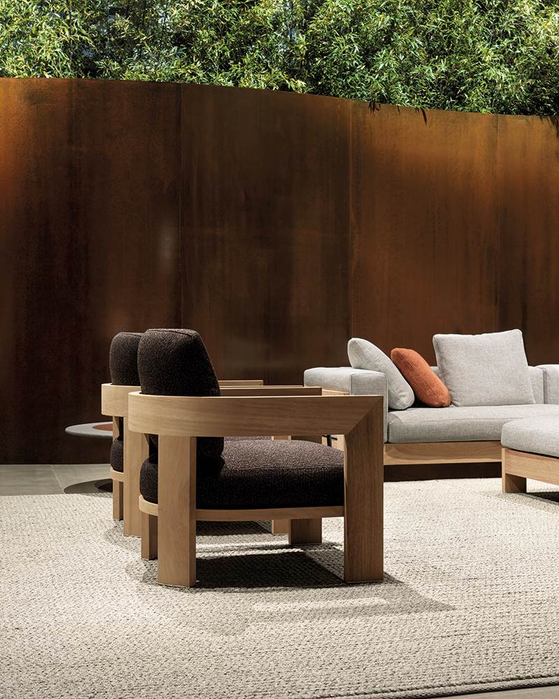 Minotti Warhol Iroko Nature Outdoor Lounge Chair